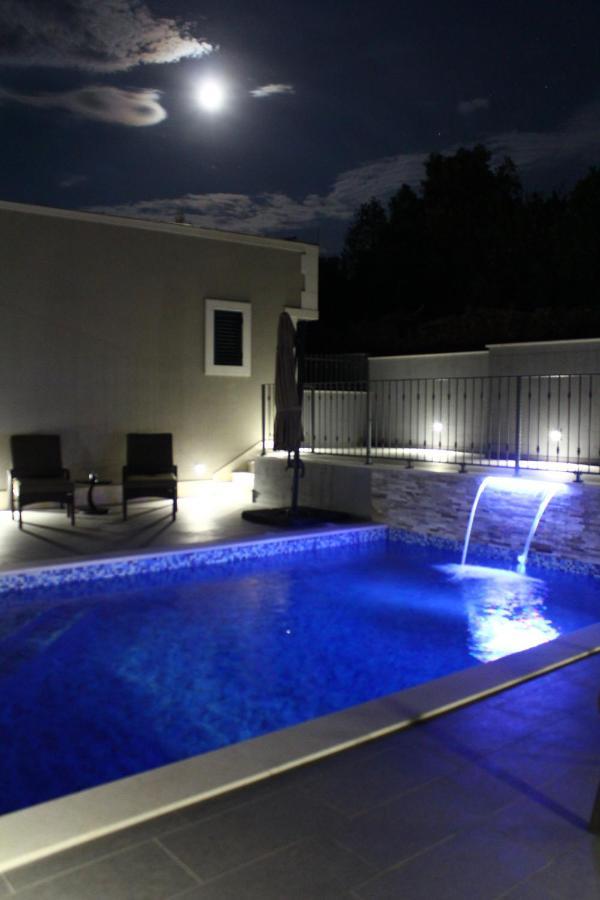 Vacation Home Meri Mirce Buitenkant foto