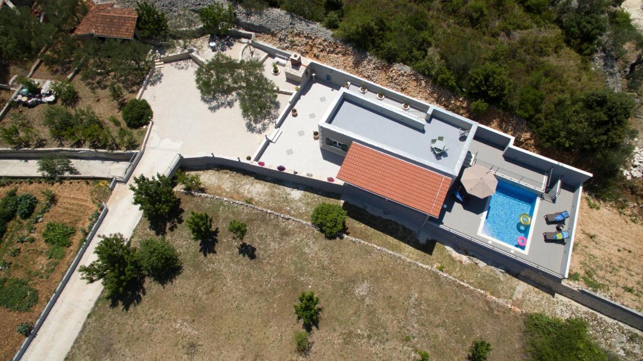 Vacation Home Meri Mirce Buitenkant foto